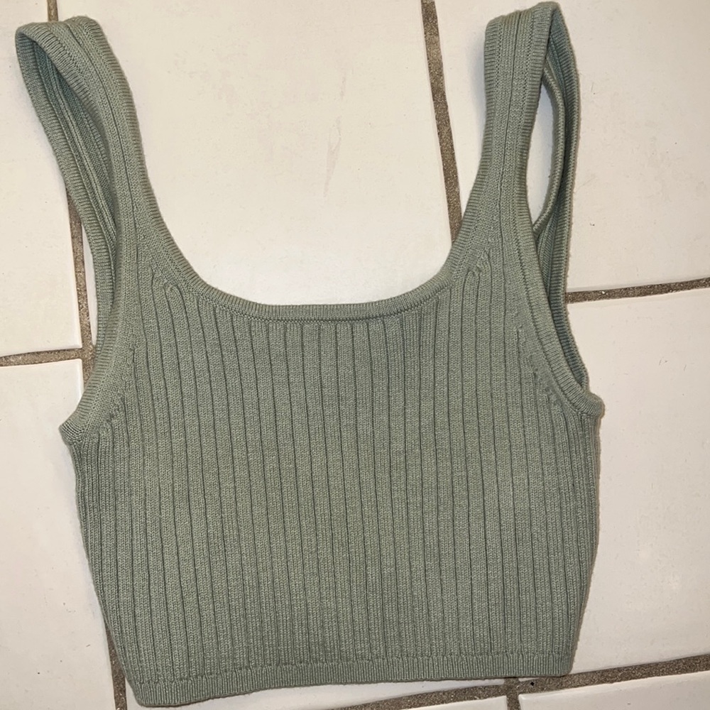 Wilfred Pale Green Ribbed Crop Top